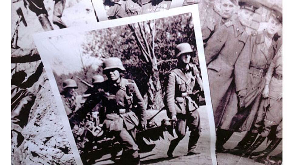 Плакат с немецкими солдатами